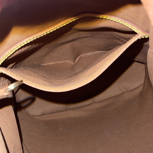 Louis Vuitton Monogram Montsouris GM Backpack - Picture 12 of 17